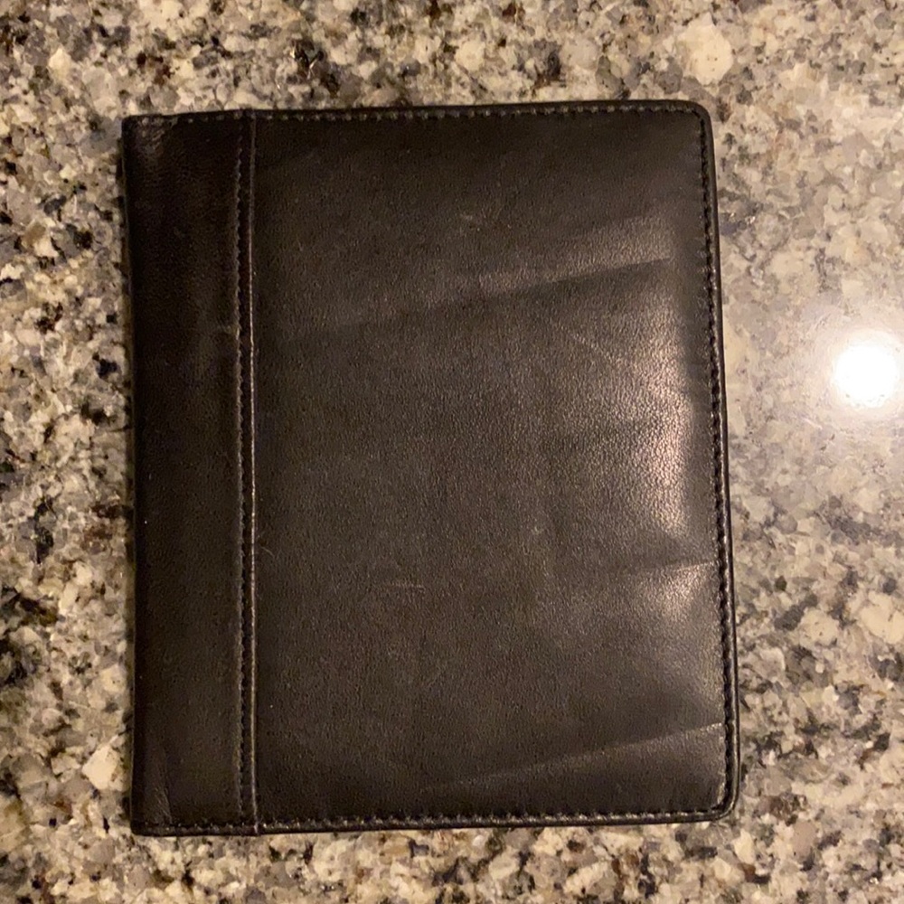 Wilson Leather cardholder